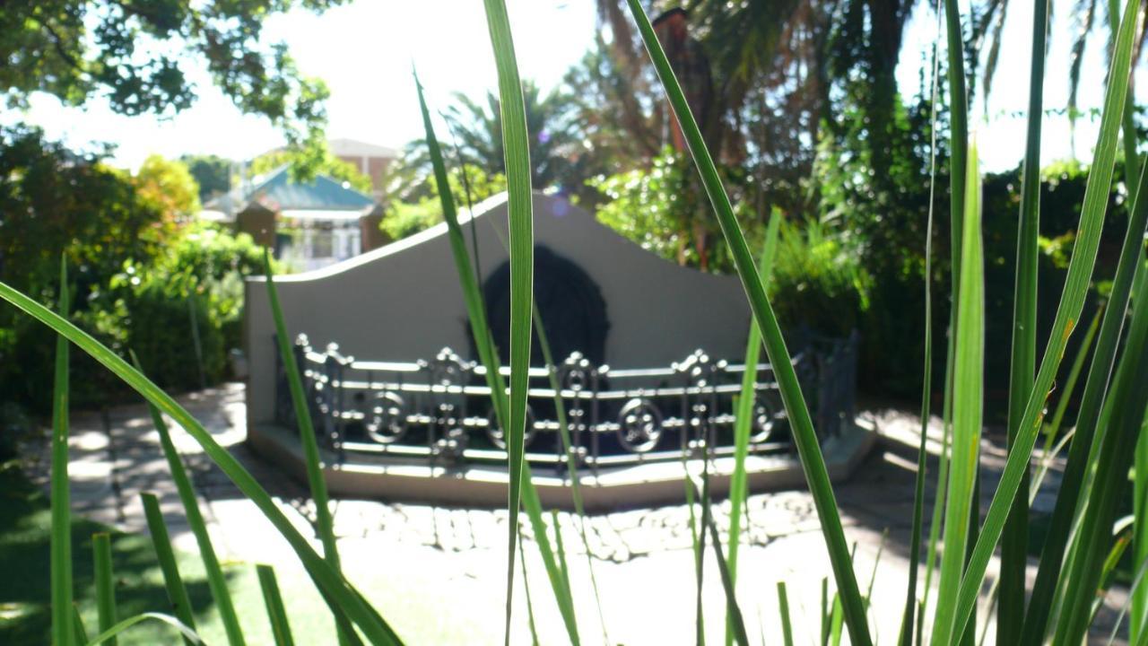 Cecil John Rhodes Guest House Kimberley Kültér fotó