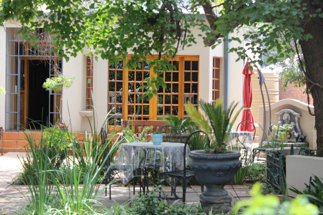 Cecil John Rhodes Guest House Kimberley Kültér fotó