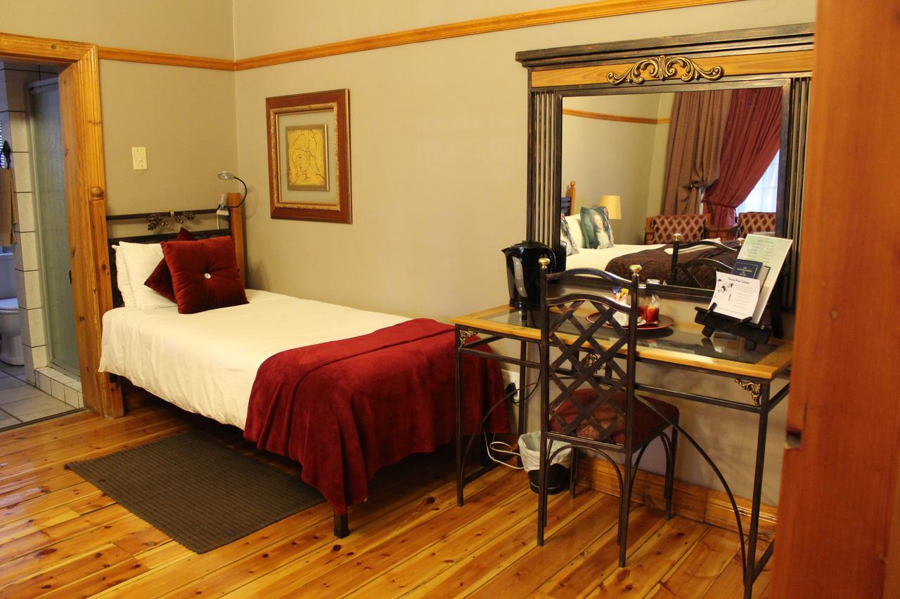 Cecil John Rhodes Guest House Kimberley Kültér fotó